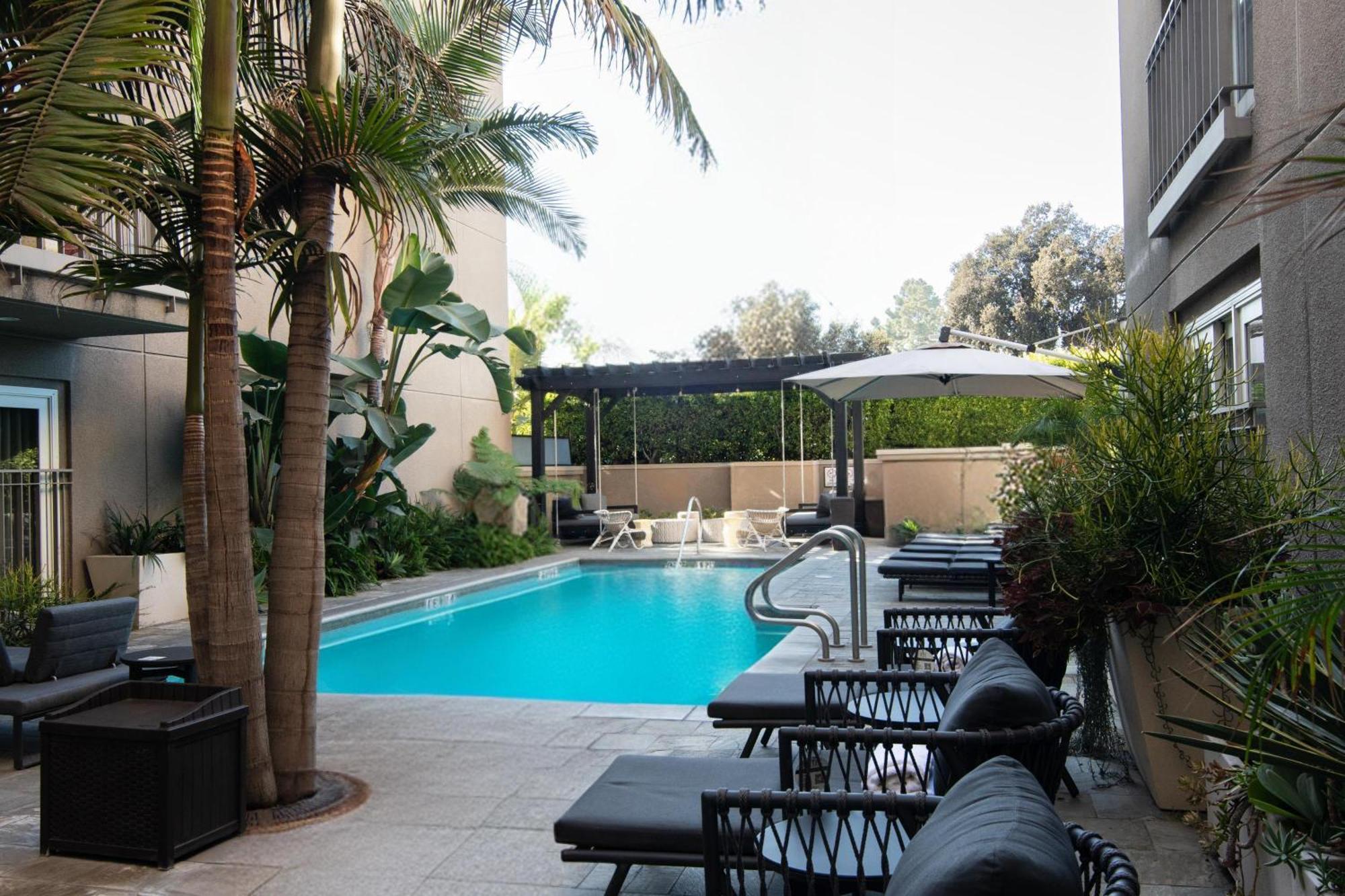 Hotel Amarano Burbank-Hollywood Экстерьер фото